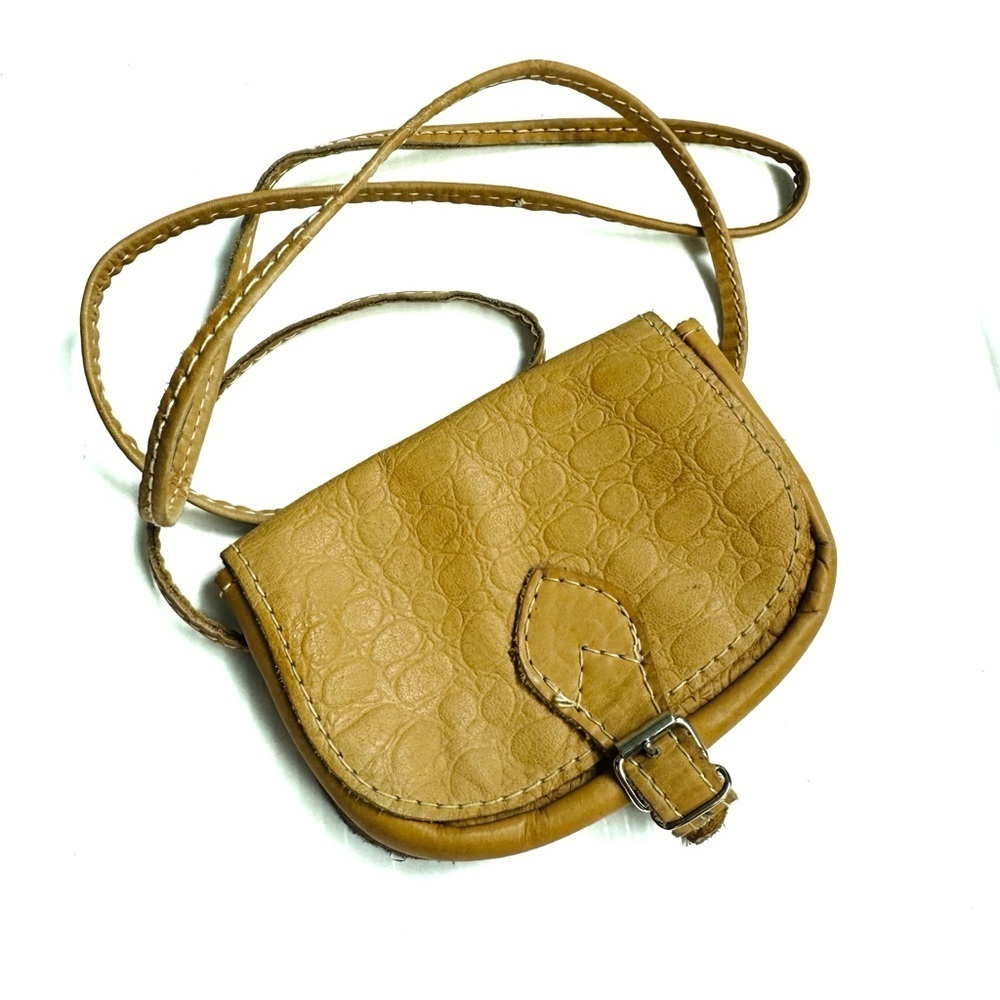 Vintage Mini Tan Leather shoulder  with buckle closure